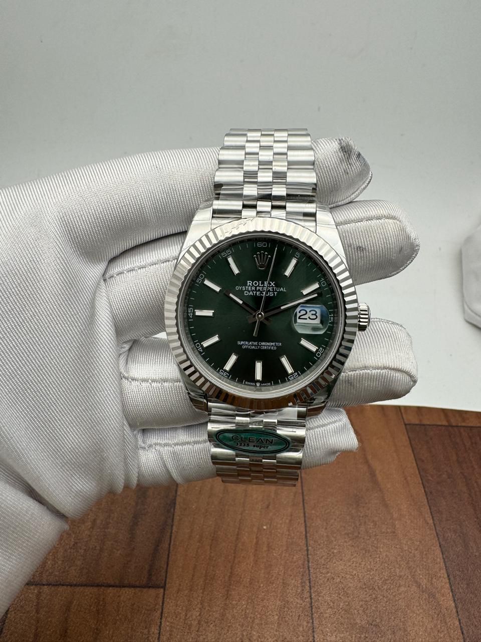 Rolex DateJust Fluted Bezel Mint Green 126334 Swiss