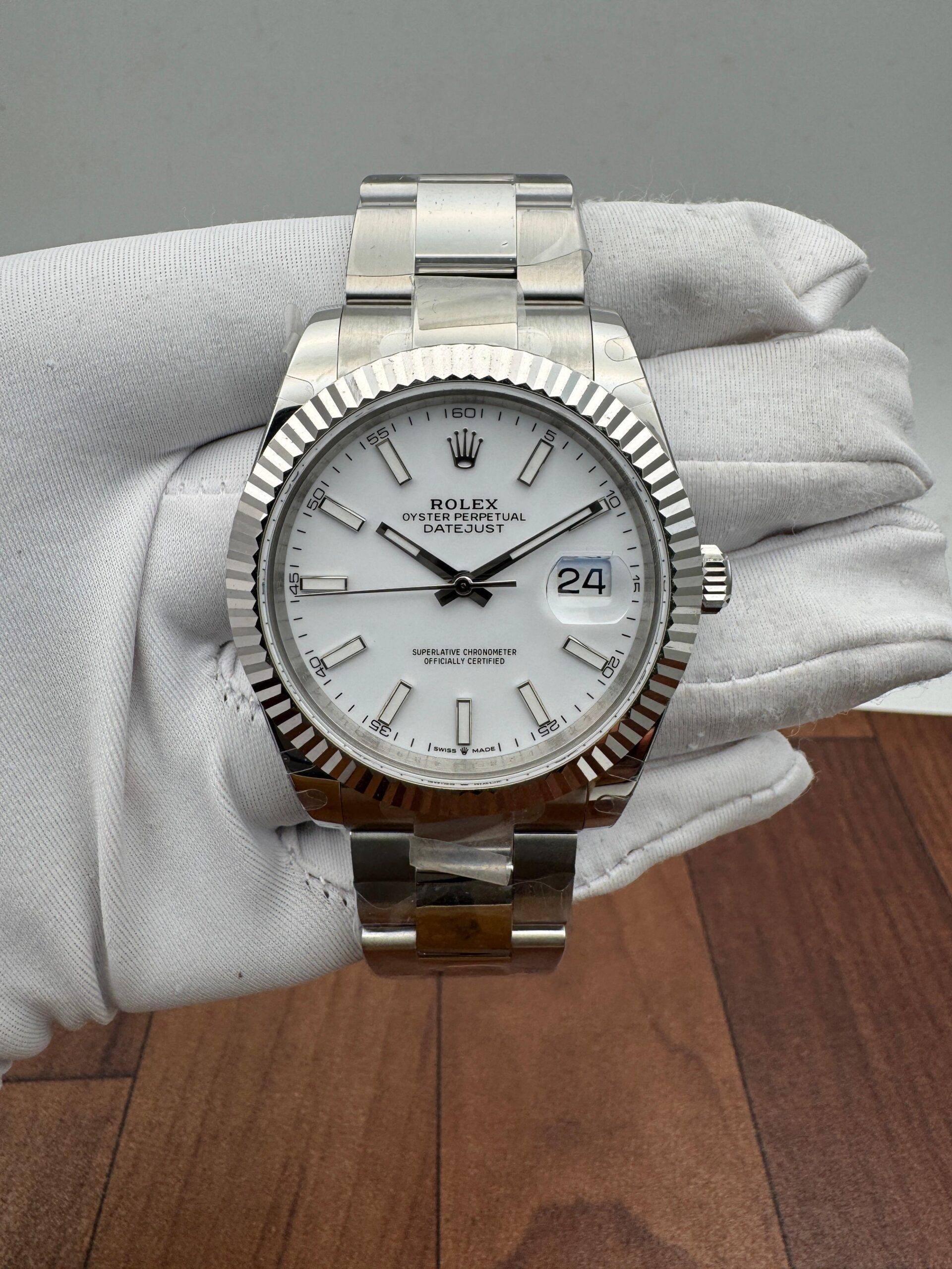 Rolex Datejust 41 weiss Ref. 126334 von 2021 / LC100