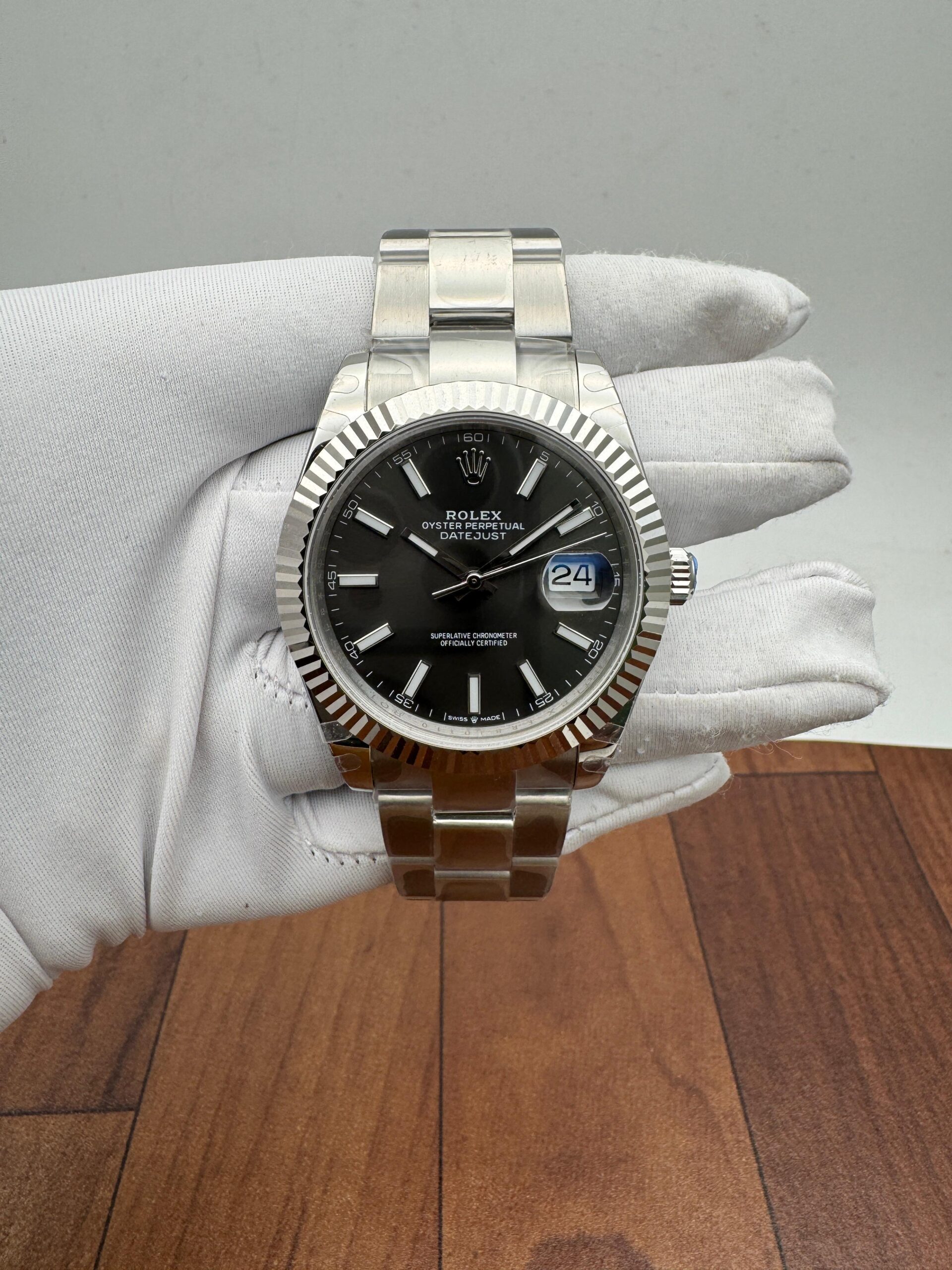 Rolex DateJust Oyester Silver Rhodium Grey Dial Swiss