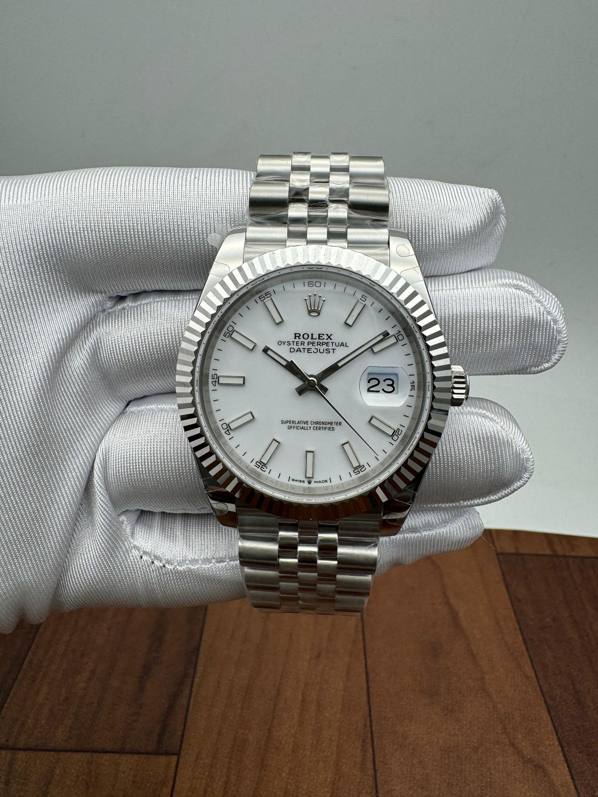 Rolex DateJust Silver White Jubilee Chain Swiss