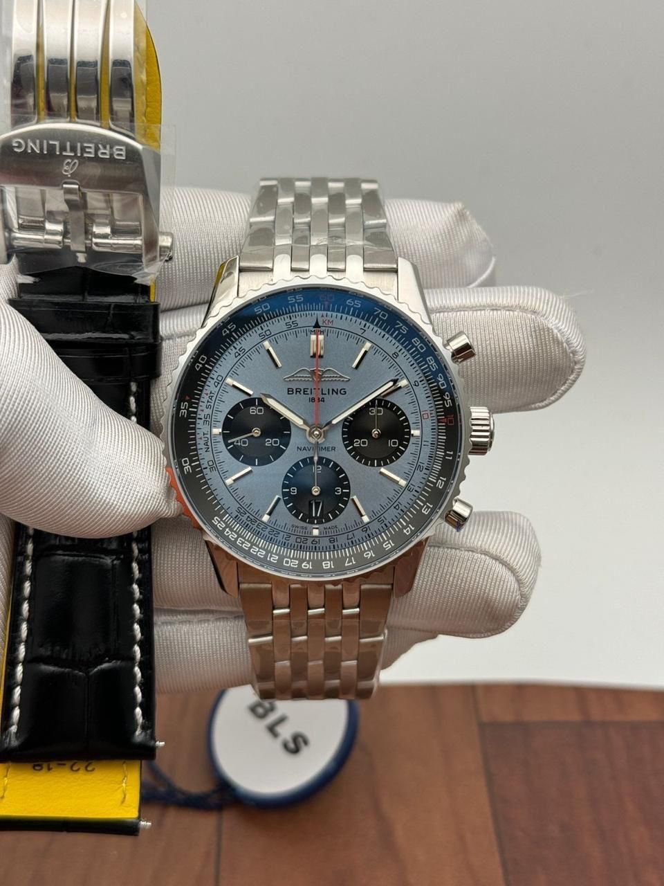 Breitling Navitimer Chronomat B01 Chronograph Swiss