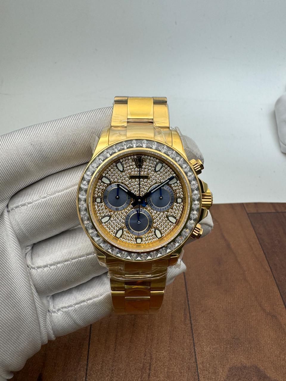 Rolex Daytona Gold Diamond Pave Dial Swiss