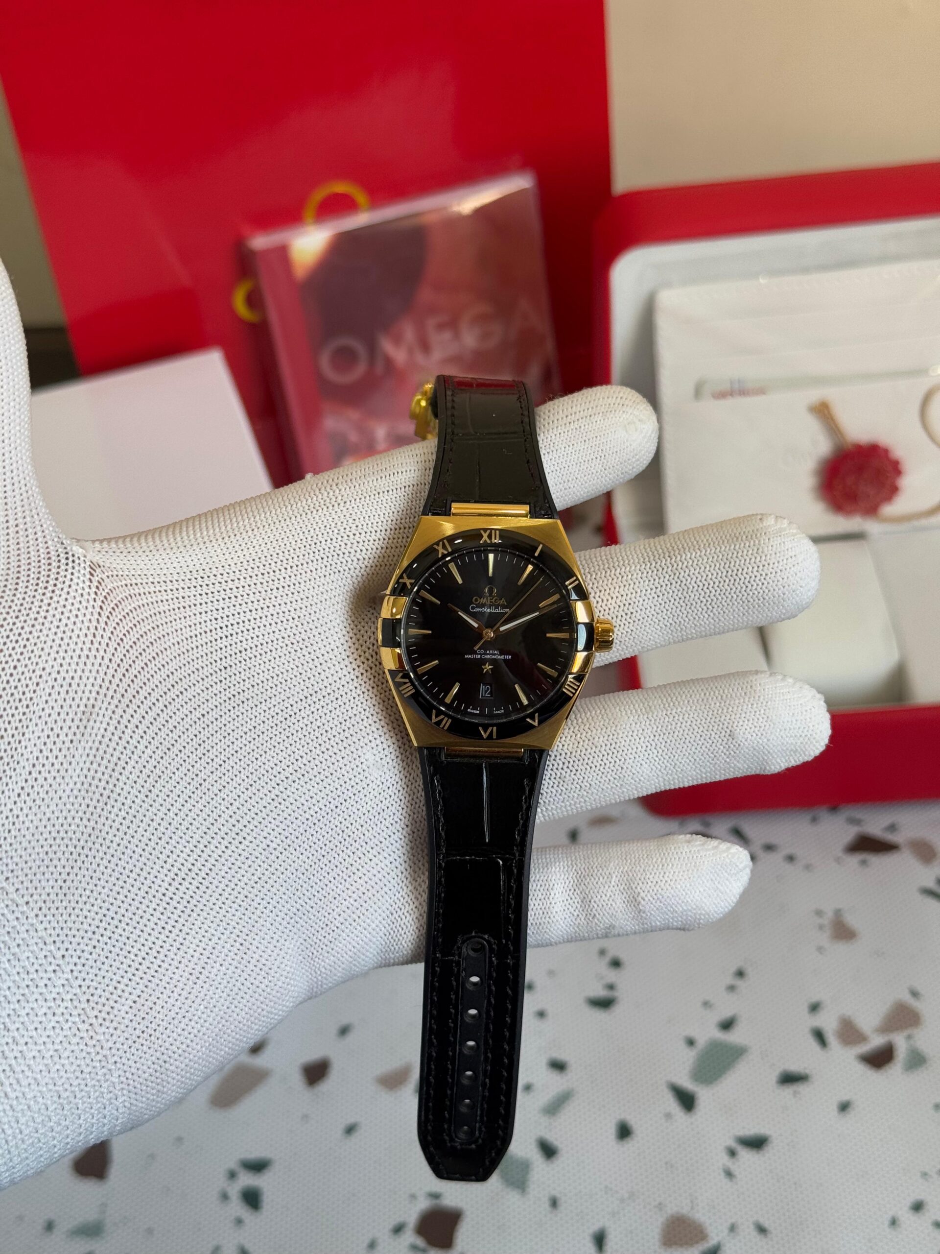 Omega constellation co axial master chronometer 41 mm Rose gold black